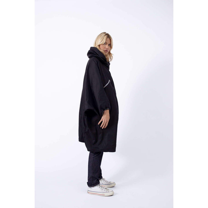 Impermeabile Donna Poncho De Pluie Imperméable HORREX 128x110 Cm - Cape Vélo Homme/Femme - Bandes Réfléchissantes - Tissu Oxford Poncho De Pluie Femme Impermeabile Donna Poncho De Pluie Imperméable HORREX 128x110 Cm - Cape Vélo Homme/Femme - Bandes Réfléchissantes - Tissu Oxford Poncho De Pluie Femme